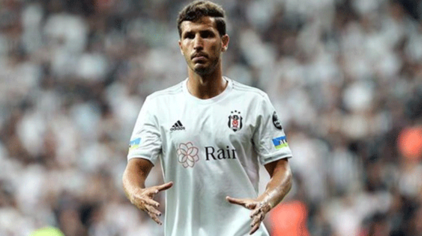 Beşiktaş'ta Salih Uçan gelişmesi