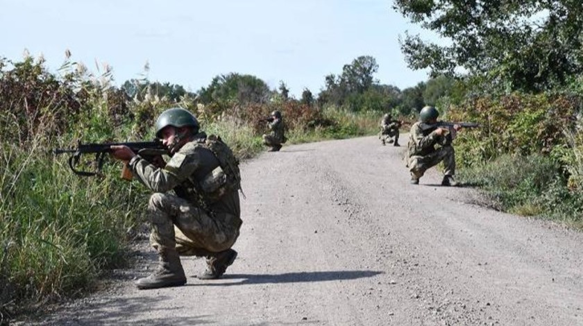 Yunanistan'a kaçmaya çalışan 3 PKK/KCK'lı yakalandı