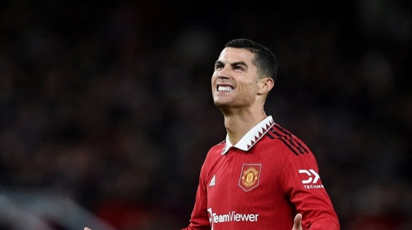 Beklenen oldu! Manchester United Cristiano Ronaldo kararını resmen açıkladı