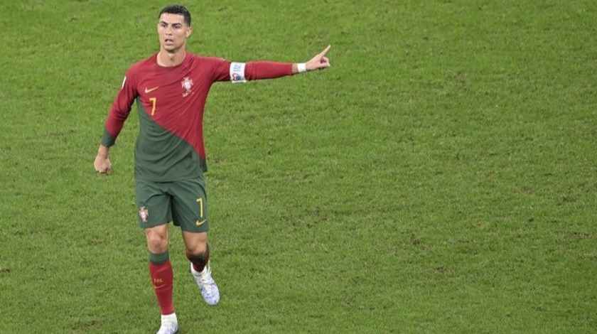 Ronaldo'dan beklenen açıklama geldi! Al-Nassr'a transfer olacak mı?