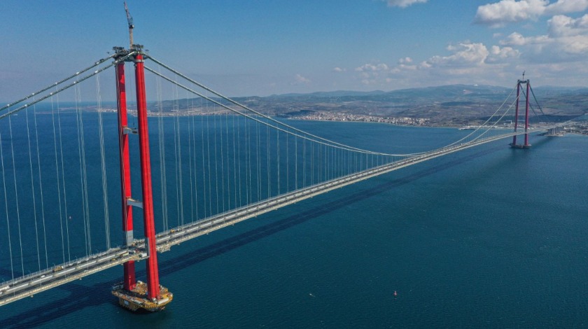 1915 Çanakkale Köprüsü dünyanın en yüksek kulelerine sahip asma köprüsü olarak tarihe geçti