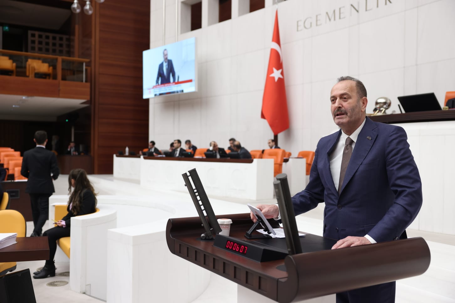 MHP'li Tamer Osmanağaoğlu: Bir şehir kurmak yarını kurmaktır