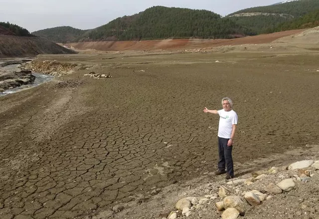 Korkutan gelişme! Bursa'nın 20 günlük suyu kaldı! En büyük barajdan biri şu an bomboş…