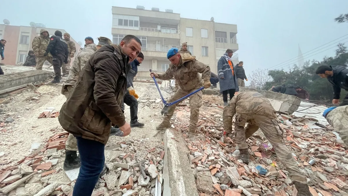 Dünya liderlerinden Türkiye'ye destek mesajları: Her türlü yardıma hazırız