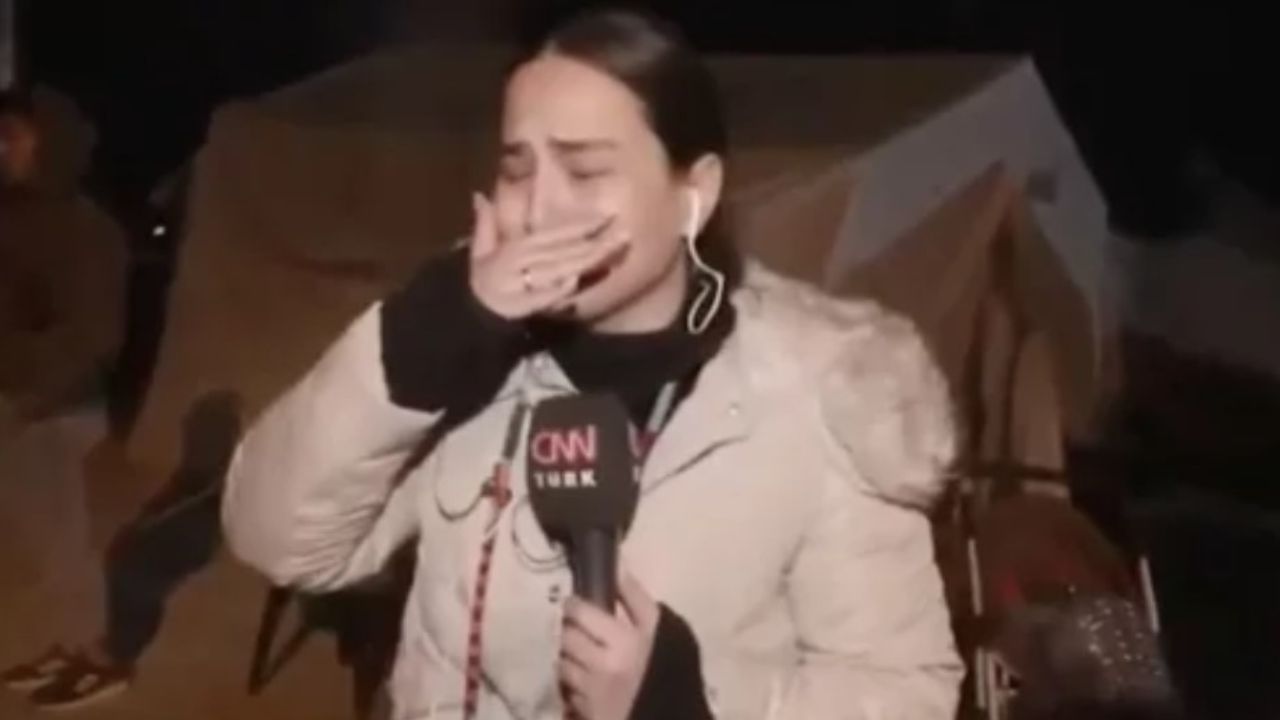 CNN Türk muhabiri yaşanan deprem nedeniyle gözyaşlarına boğuldu