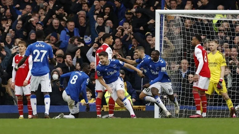 Everton’dan lider Arsenal’e büyük çelme! Yine aynı kâbus…