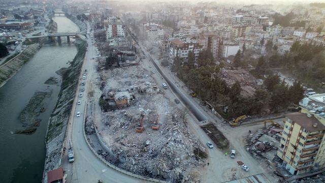 Antakya'daki büyük yıkım havadan  görüntülendi