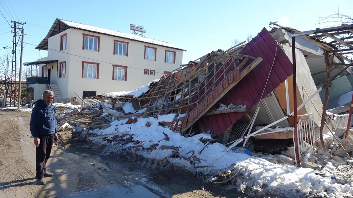 İlk depremde kurtulup ikinci depremde enkaz altında kaldılar