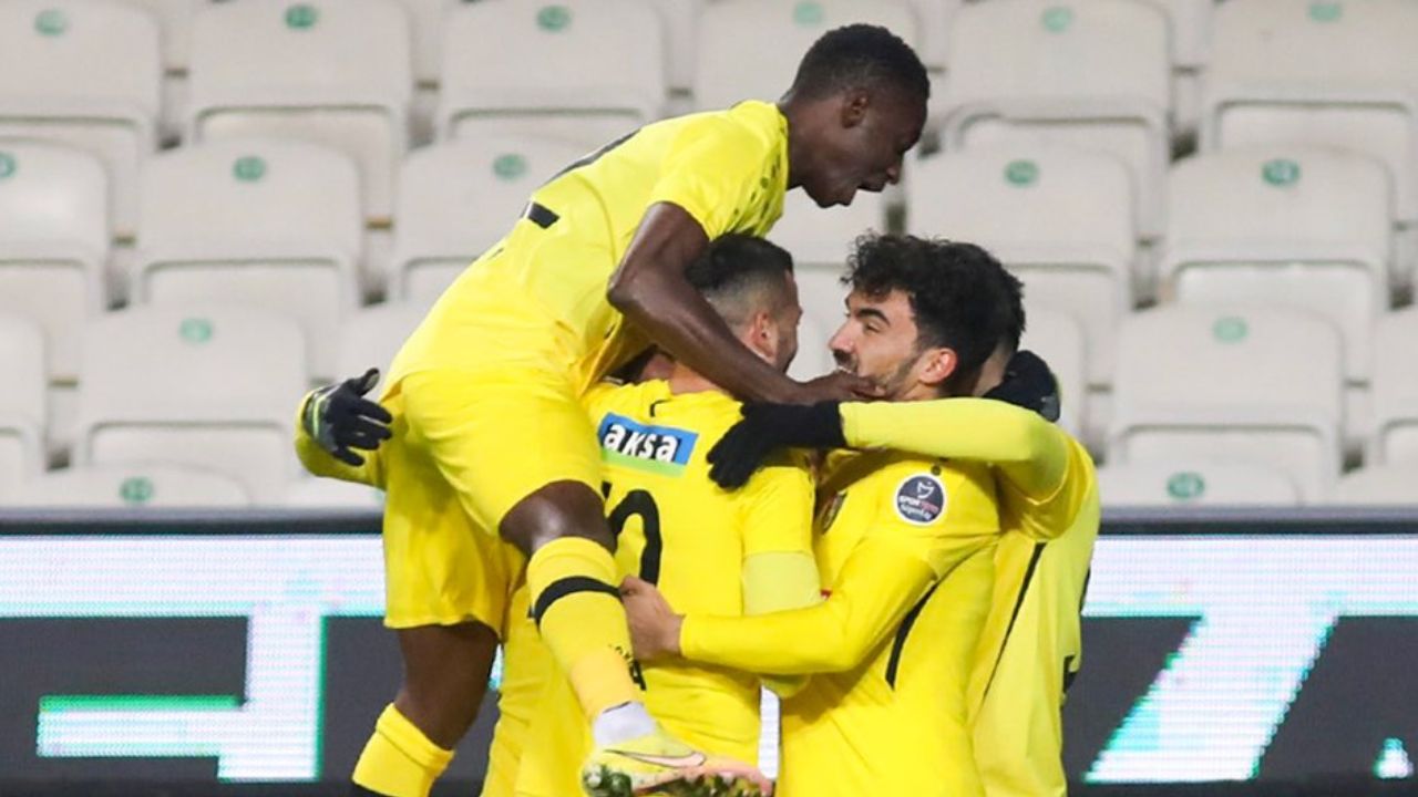 İstanbulspor'a Konya'da tek gol yetti