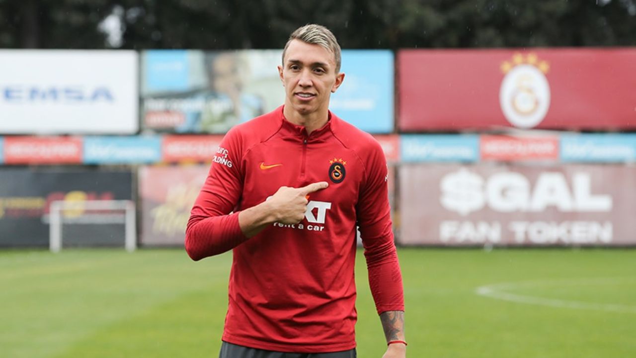 Muslera'dan şaşırtan talep: Denemek istiyorum