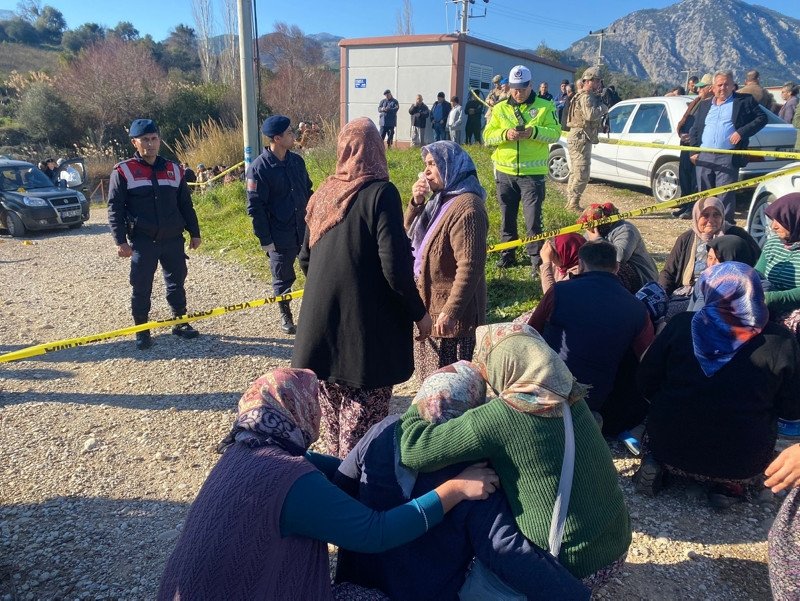 Antalya'da Muhtar dahil 3 ölü 1 yaralı! Vahşetin sebebi…