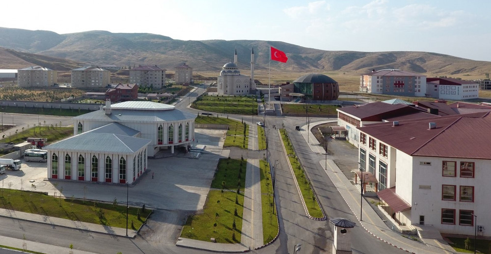 Bitlis Eren Üniversitesi 4/B Sözleşmeli Personel alıyor