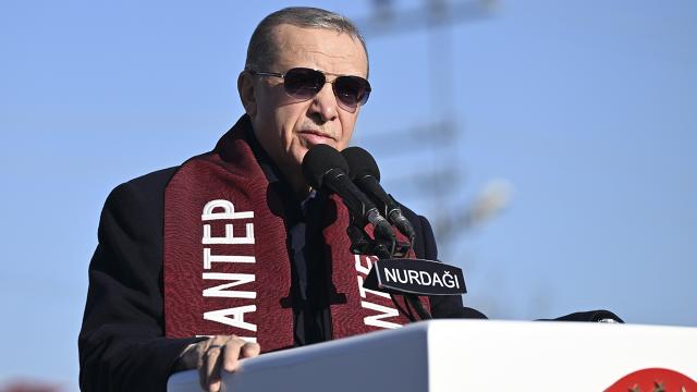 Cumhurbaşkanı Erdoğan: 319 bini 1 yılda olmak üzere 650 bin konut inşa edeceğiz