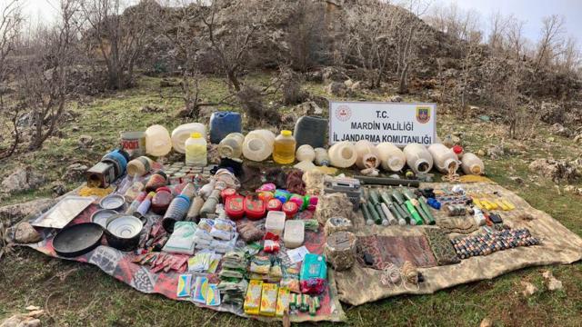 Mardin'de terör örgütü tarafından kullanılan çok sayıda mühimmat ele geçirildi