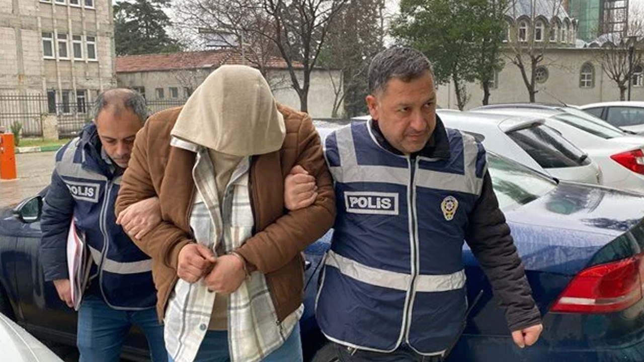 “Yüzbaşıyım” diyerek depremzedenin evinden bilezik çaldı