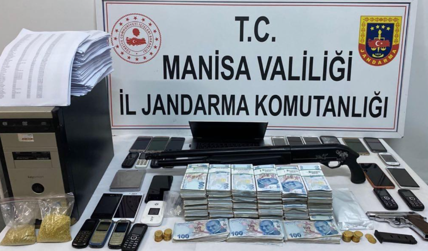 Manisa'da büyük operasyon! Dolandırıcı suç örgütü çökertildi