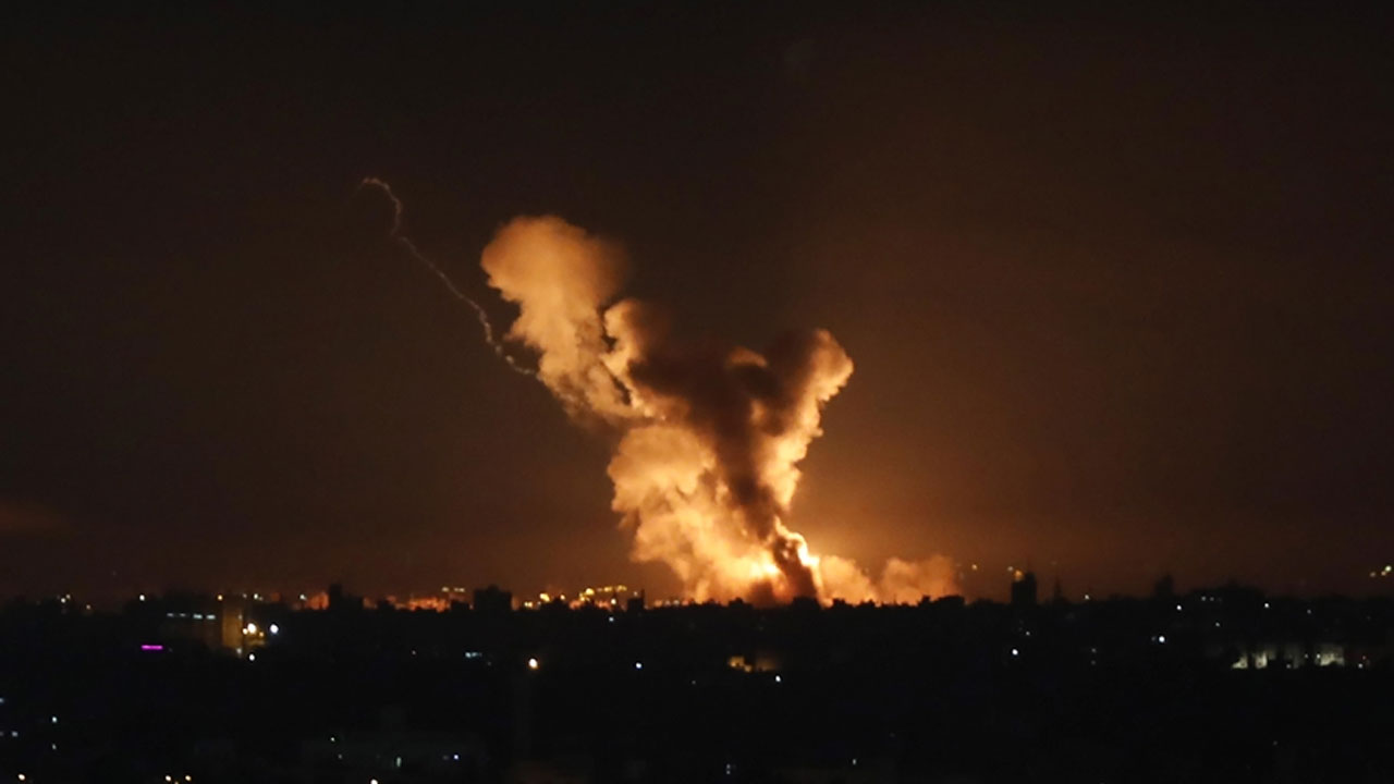 İsrail ordusu, Lübnan ve Gazze'ye saldırı başlattı