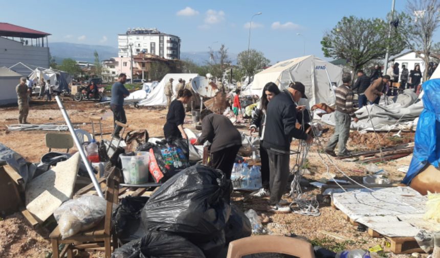 Kahramanmaraş'ta can kaybı ve yaralanmalara neden olan hortumun görüntüleri ortaya çıktı