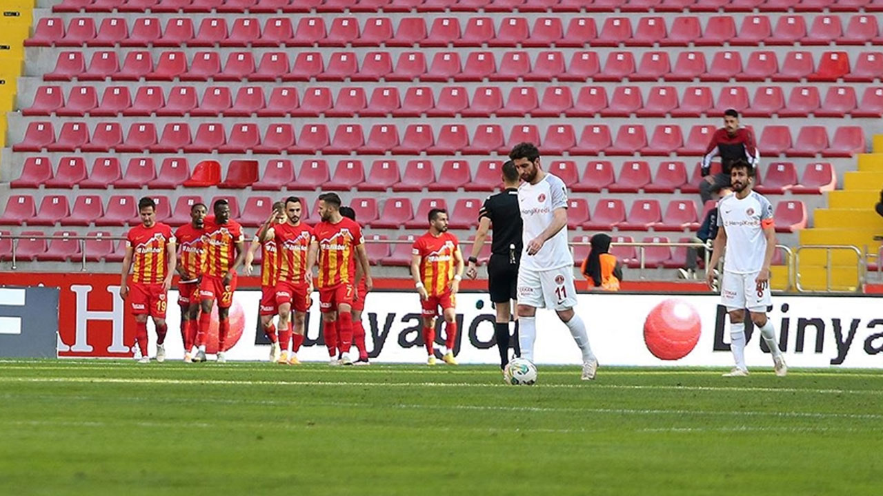 Kayserispor 3 puanı 3 golle aldı