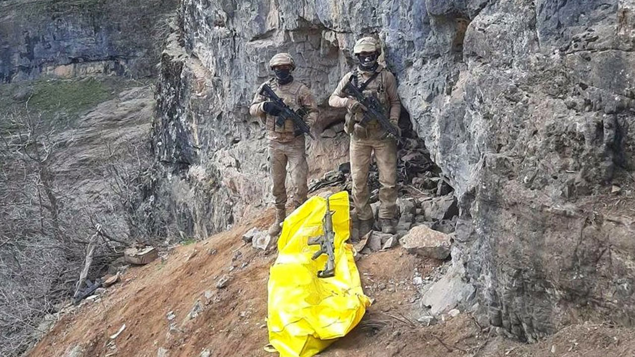 Turuncu kategoriye bir çizik daha! PKK'nın sözde komutanı öldürüldü