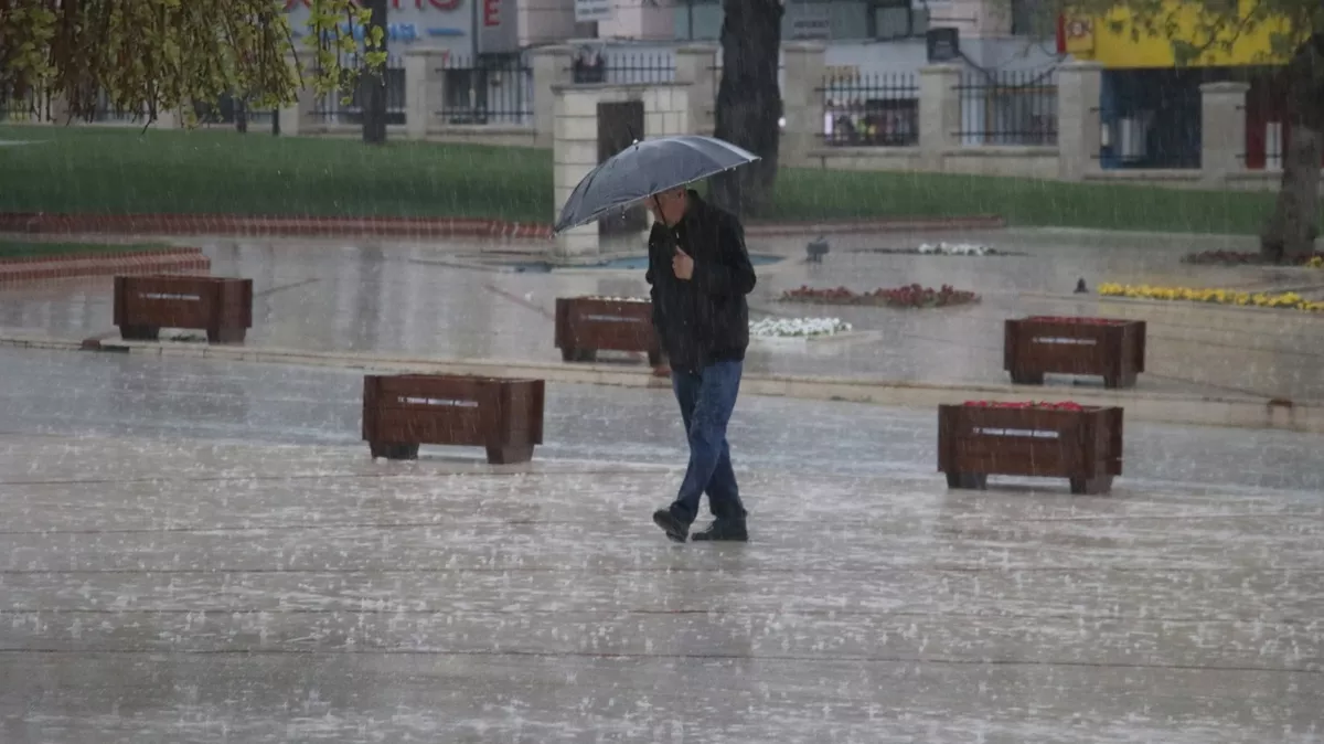 Ramazan Bayramı'nda hava nasıl olacak? Meteoroloji'den açıklama