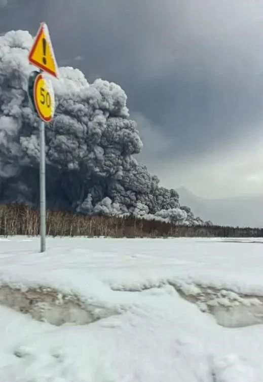 rusya-daki-yanardag-patlamasi-nedeniyle-son-60-15756741_181_m
