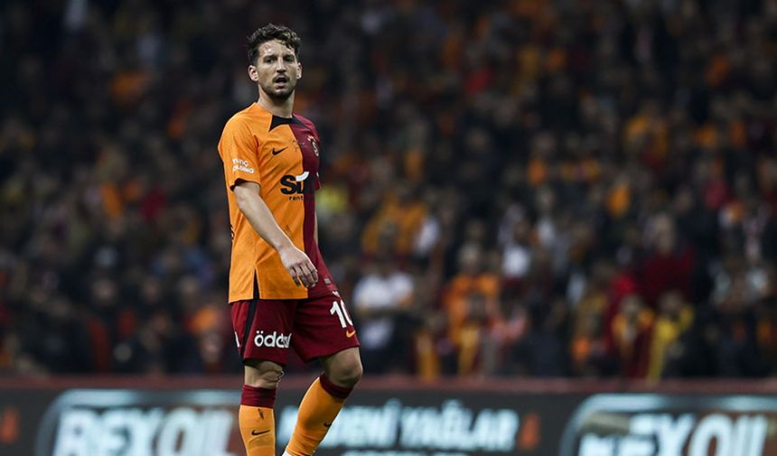 Dries Mertens bir sezon daha Galatasaray'da