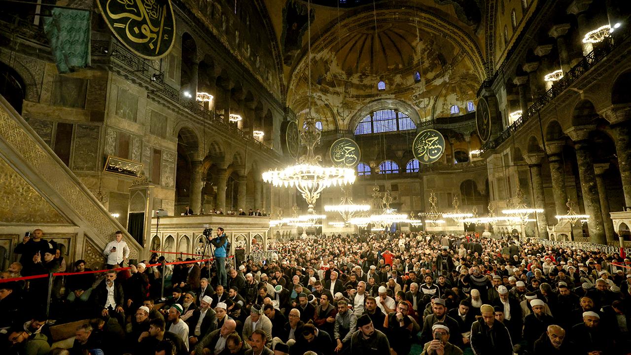 Ayasofya Camii'nde İstanbul'un fethi programı