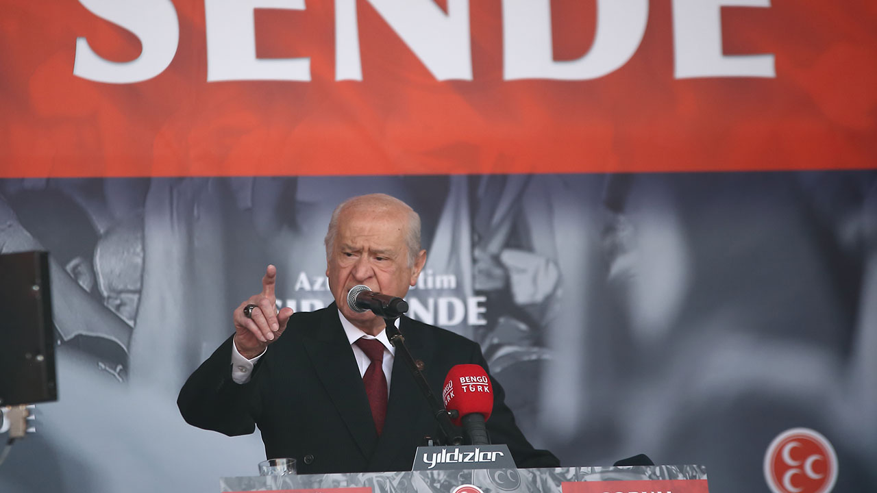 MHP lideri Bahçeli'den Kılıçdaroğlu'na: Darbe mi yapacaksın, PKK ile birlikte devleti ele mi geçireceksin?