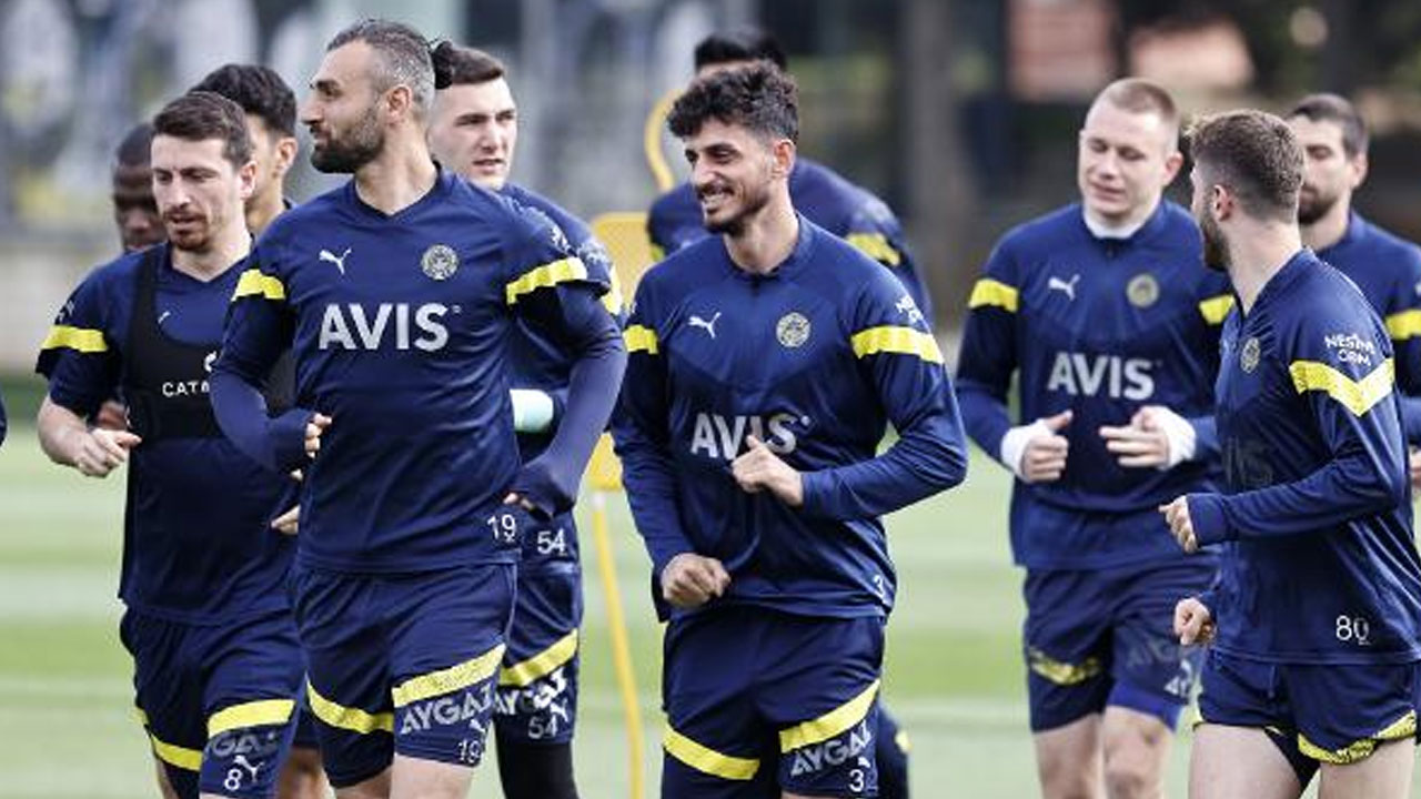 Fenerbahçe, Antalyaspor maçının hazırlıklarını tamamladı