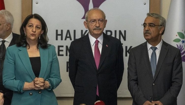 MHP'den Kılıçdaroğlu'na sert tepki: Atatürk düşmanları vekil oldu, röportaj verirken Türk bayrakları kaldırıldı