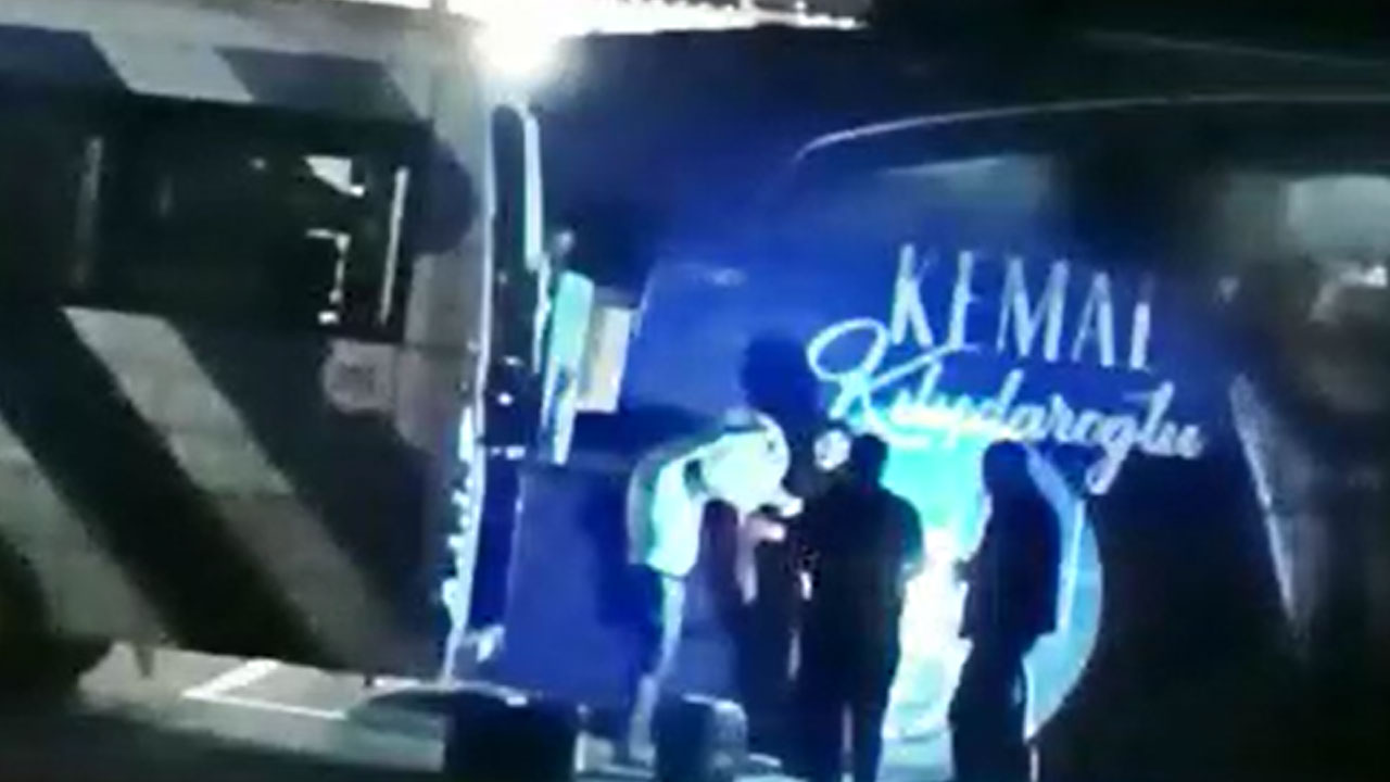 Adana’da skandal görüntü! Kılıçdaroğlu’nun seçim otobüsü için mazot çaldılar