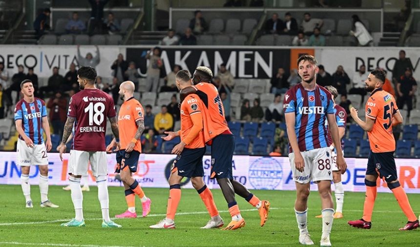 Trabzonspor sezonu Başakşehir mağlubiyetiyle noktaladı