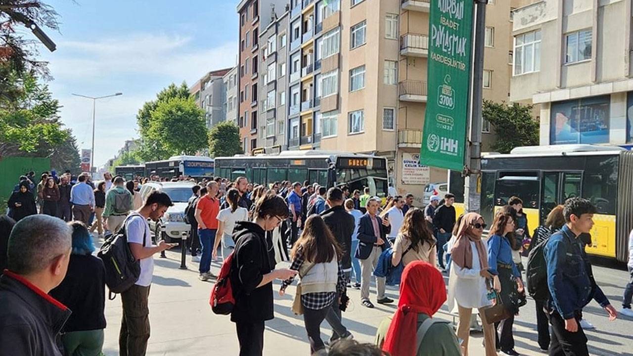 Üsküdar-Çekmeköy metrosunda arıza