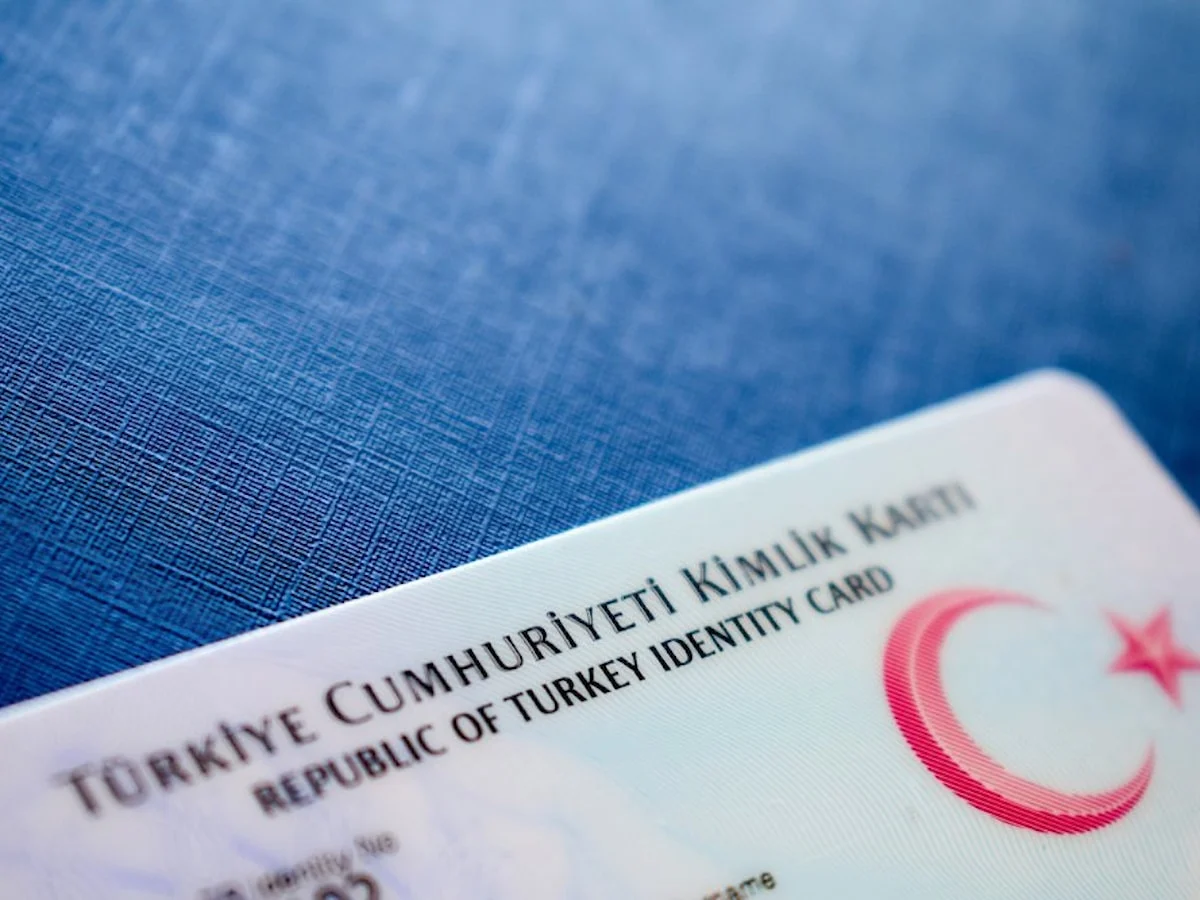 Seyahat için sadece T.C kimlik kartı yeterli olacak! Listeye bir ülke daha ekleniyor