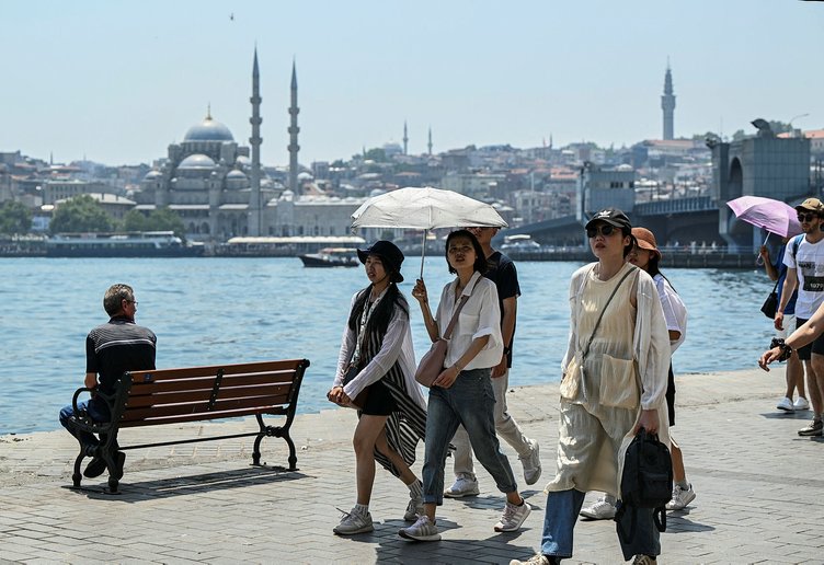 Meteoroloji uyardı… Sağlık Bakanlığı o hastalığı olanlara ‘Evde kalın’ çağrısı yaptı