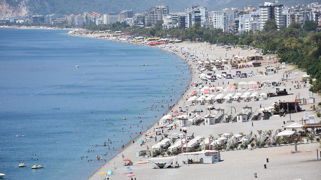 Antalya'da turist rekoru kırıldı