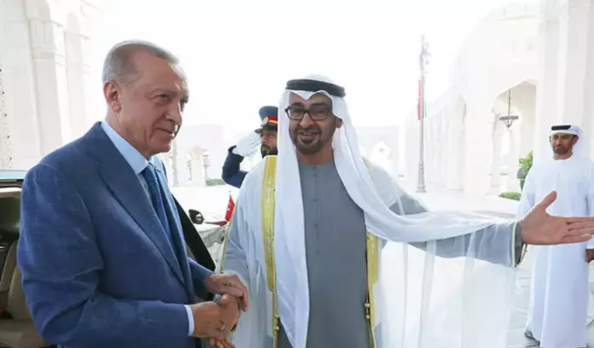 Cumhurbaşkanı Erdoğan BAE'de: İlişkilerimizi stratejik ortaklık düzeyine çıkartacağız