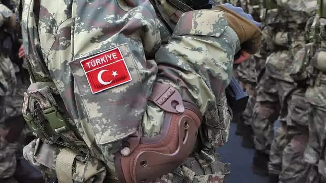 Pençe-Kilit Harekatı bölgesinde 2 asker şehit oldu