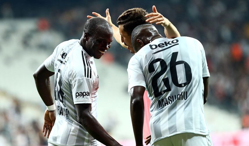 Beşiktaş Neftçi Bakü'yü 2-1 yenerek tur atladı