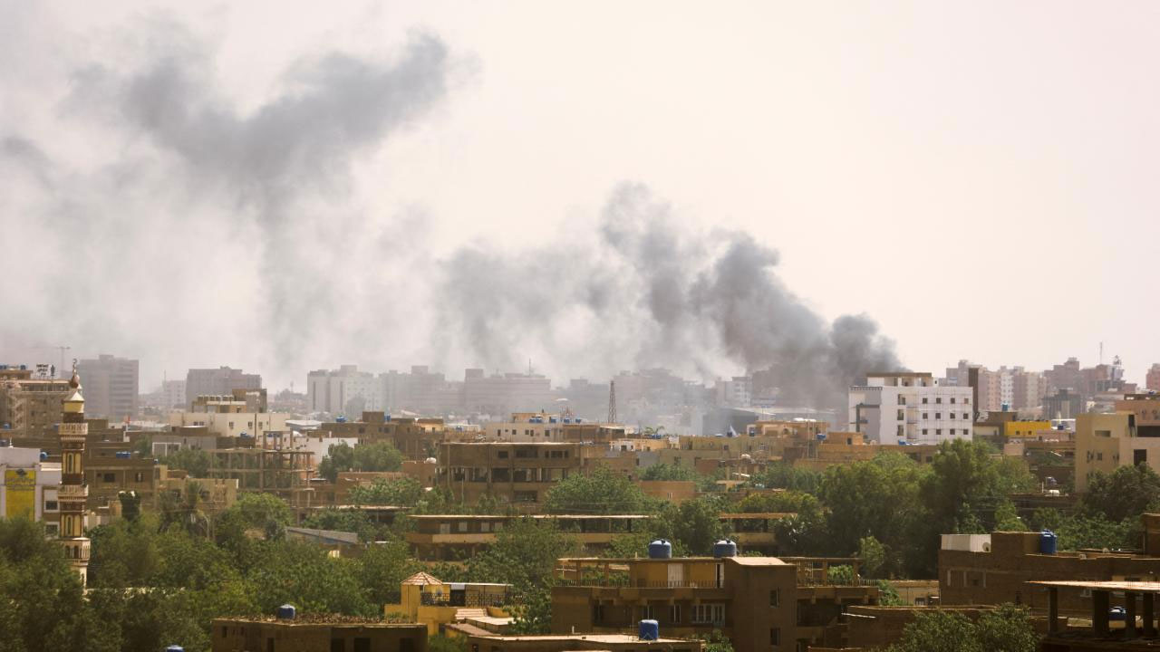 Sudan'ın başkentinde şiddetli patlama