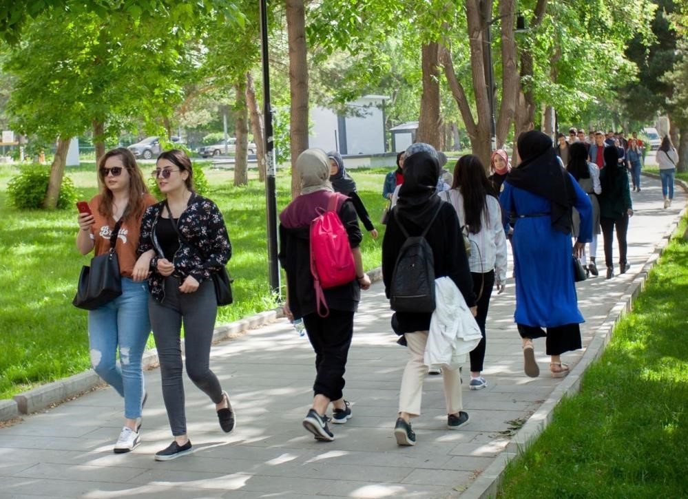 Yetişkinlerin örgün veya yaygın eğitime katılım oranı yüzde 22,9 oldu