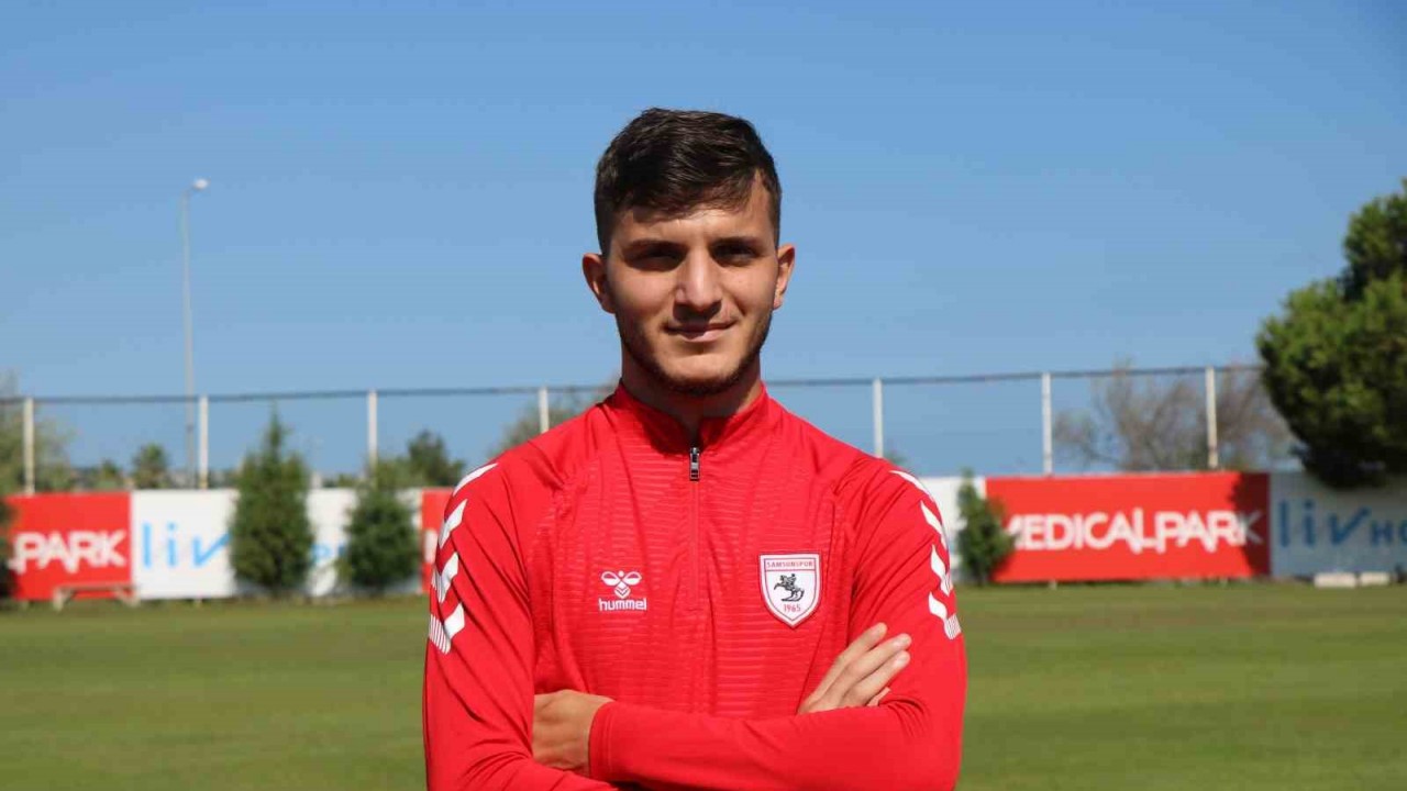 Yunus Emre Çift: "Antalyaspor maçından 3 puanla dönüp, seri yakalamak istiyoruz"