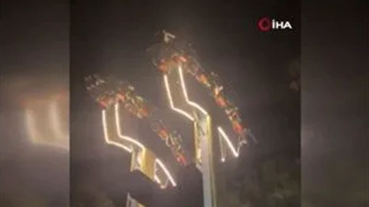 Lunaparkta korku dolu anlar: 30 dakika asılı kaldılar