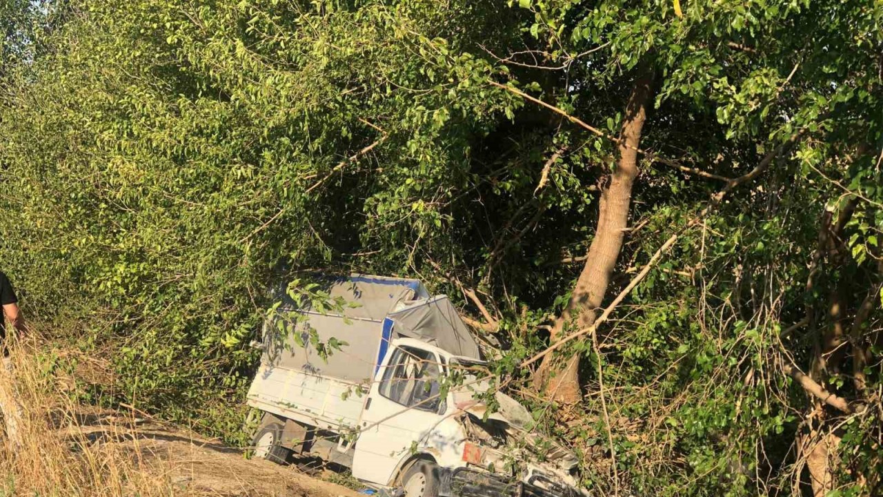 Kozan’da feci trafik kazası: 3 ölü