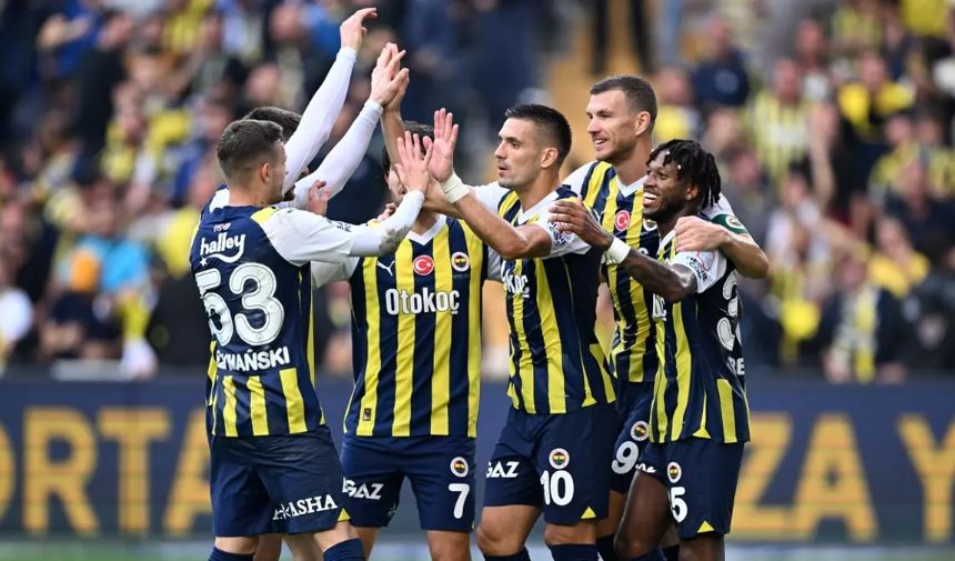 Fenerbahçe'de rekor üstüne rekor! Taraftar kasayı doldurdu