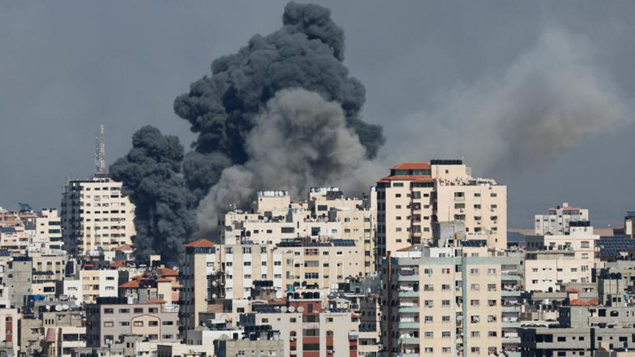 İsrail'in hava saldırısında Gazze'de bir gazeteci daha öldürüldü