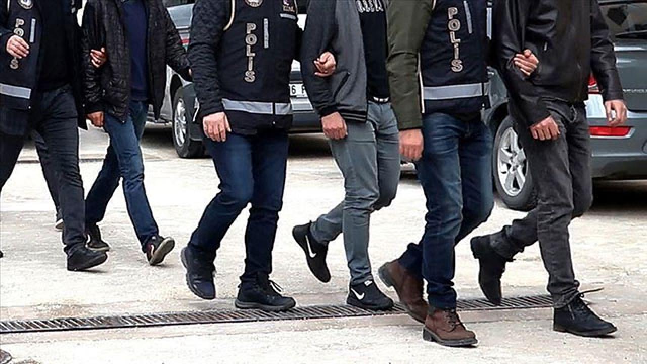 İstanbul ve Ankara'da FETÖ'ye eş zamanlı operasyon