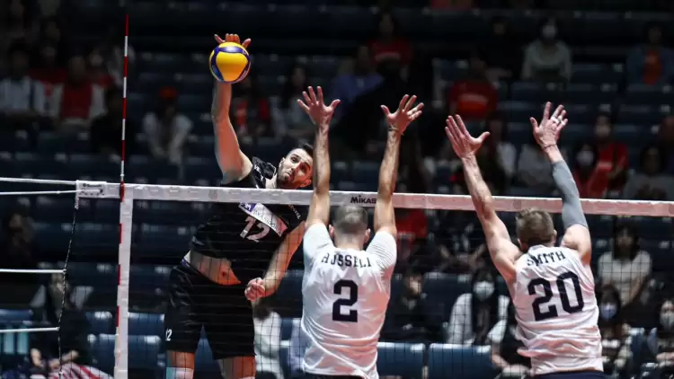 A Milli Erkek Voleybol Takımı, ABD'ye 3-1 kaybetti