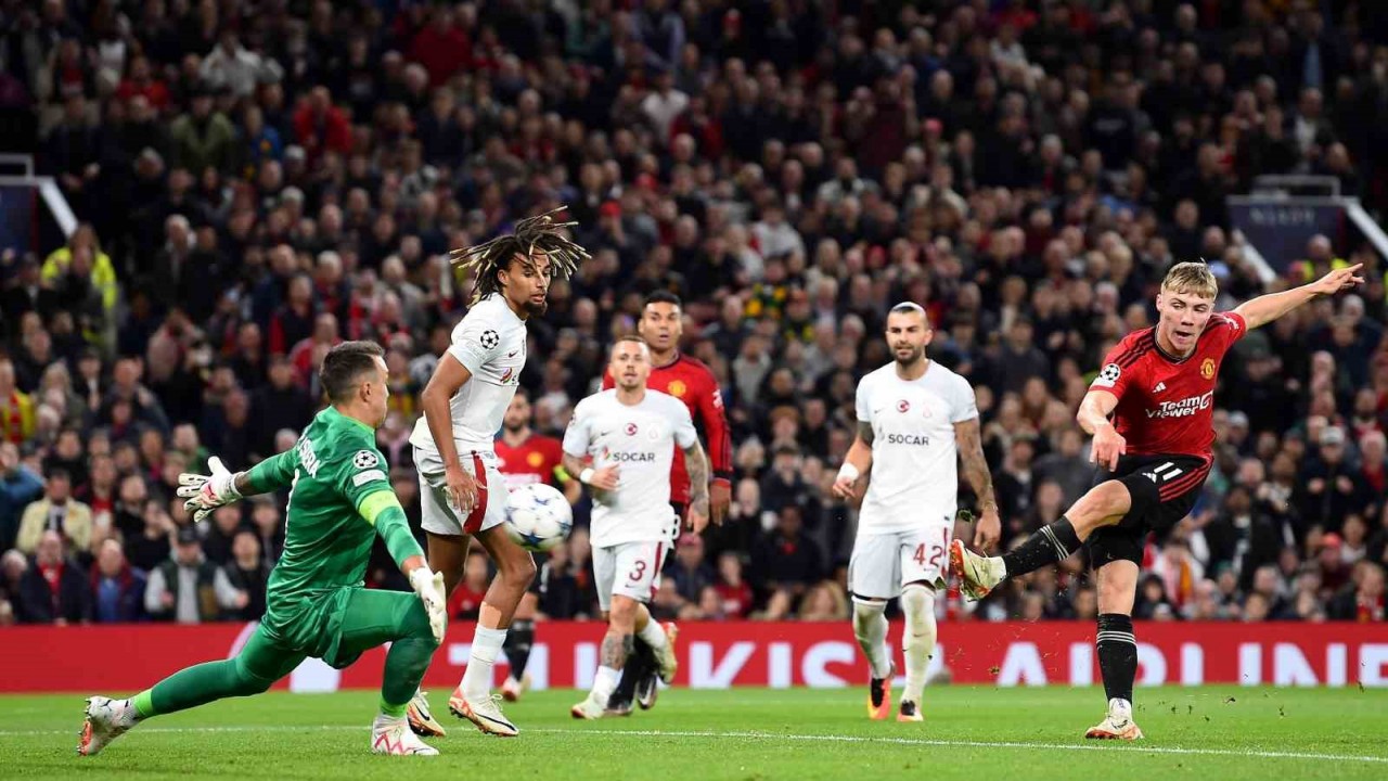 Galatasaray ile Manchester United 8. randevuda